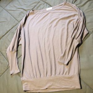 Off the shoulder 3/4 women’s top